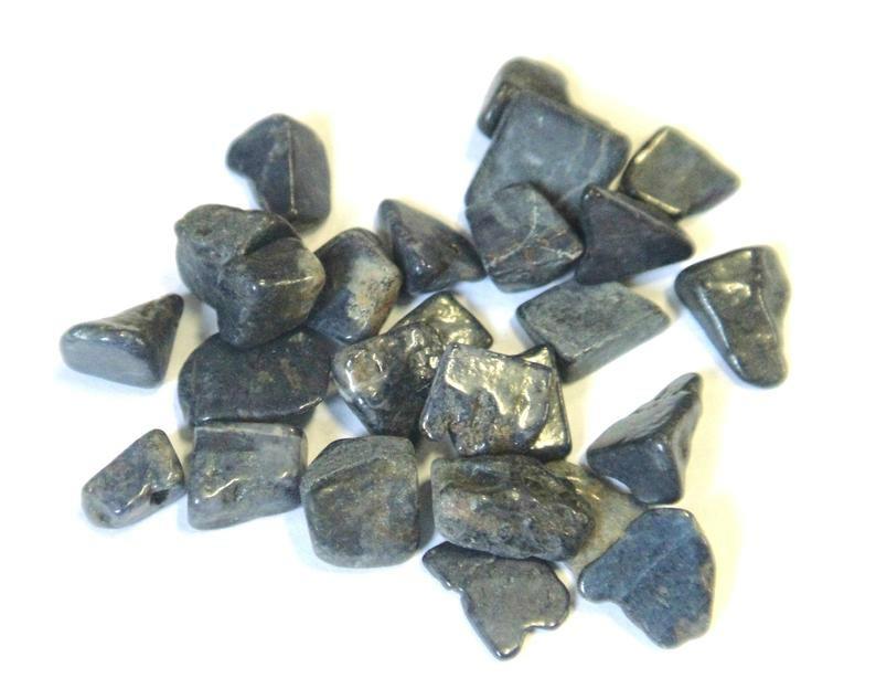(image for) Sapphire Chips Tumbled