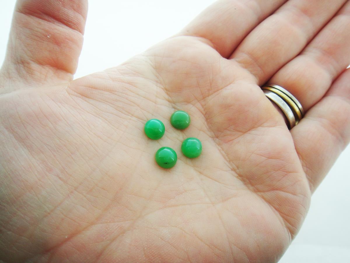 (image for) Chrysoprase 7mm Round - Click Image to Close
